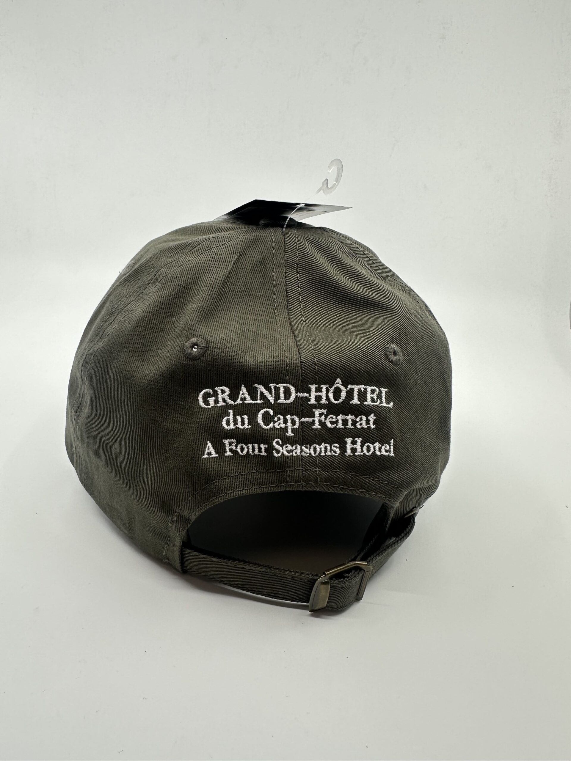 Casquette verso hôtel