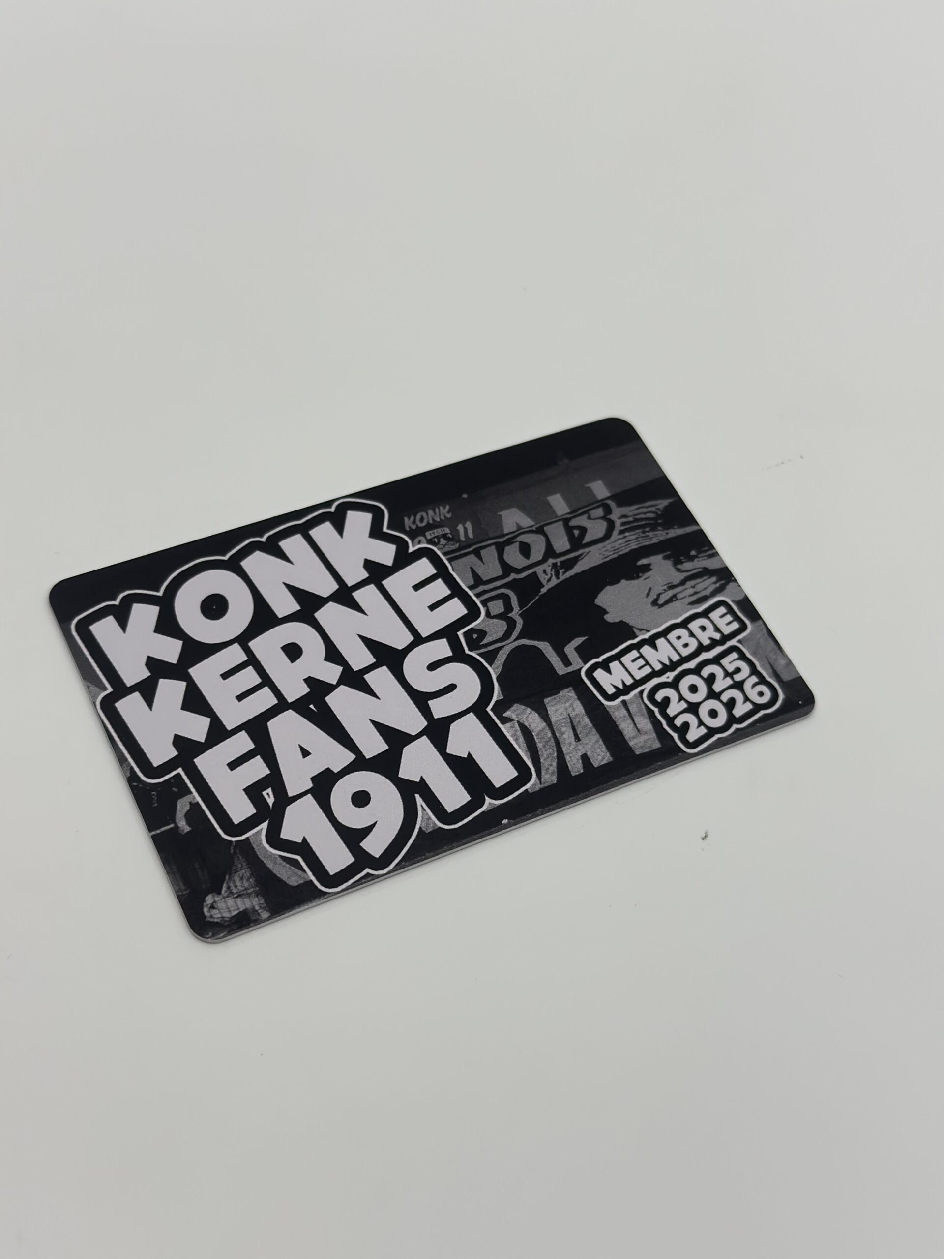 Slide TitleCarte de membre Konk Kern